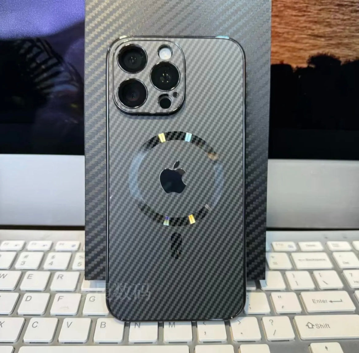 Apple 15~12 ultra-thin carbon fiber texture magnetic case