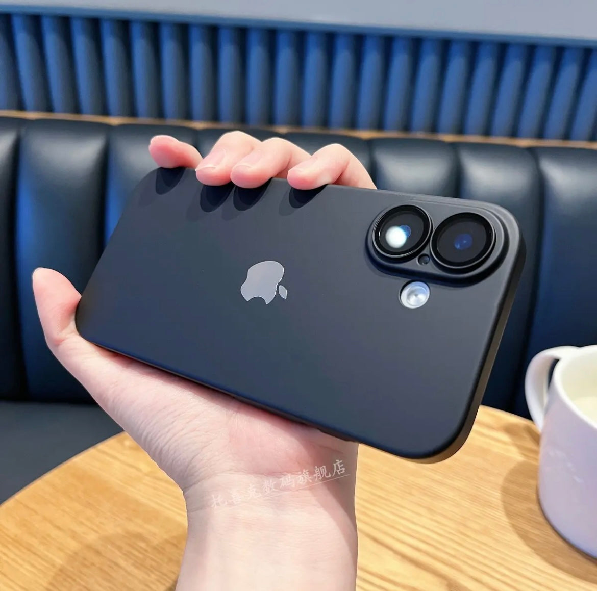 iPhone 17-11 Premium Ultra-thin Frosted Case