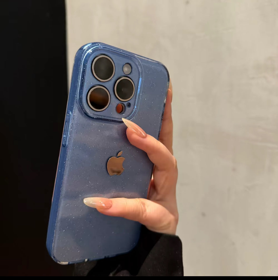 Kreiva kaj moda altkvalita simpla brileta poŝtelefona ŝelo por iPhone 16-11