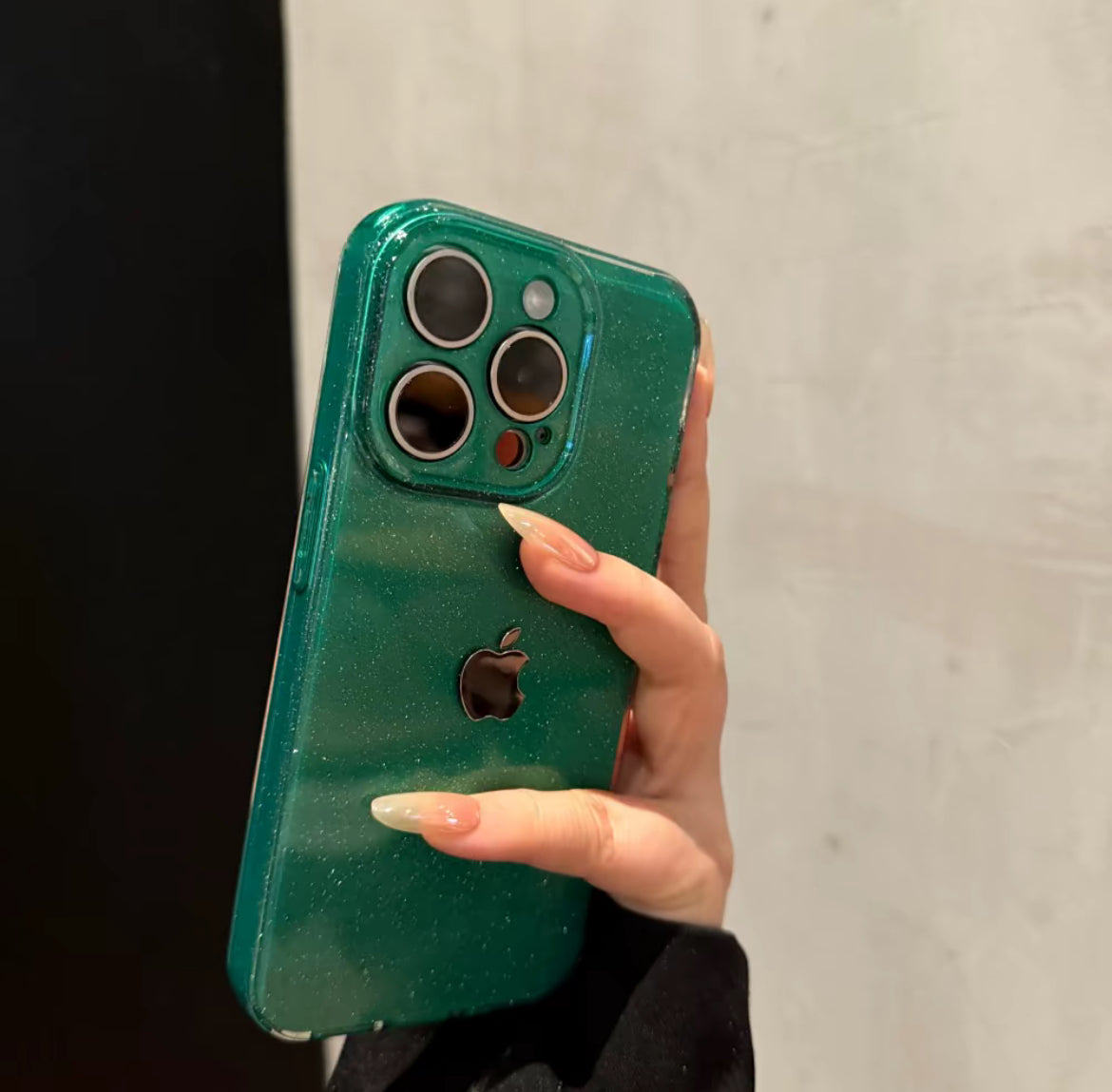 Kreiva kaj moda altkvalita simpla brileta poŝtelefona ŝelo por iPhone 16-11