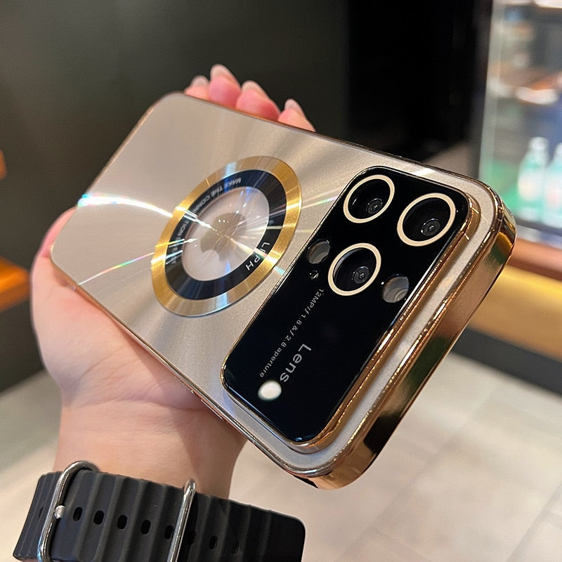 جراب ماج سيف أورورا مع ثقب الشعار لجهاز iPhone